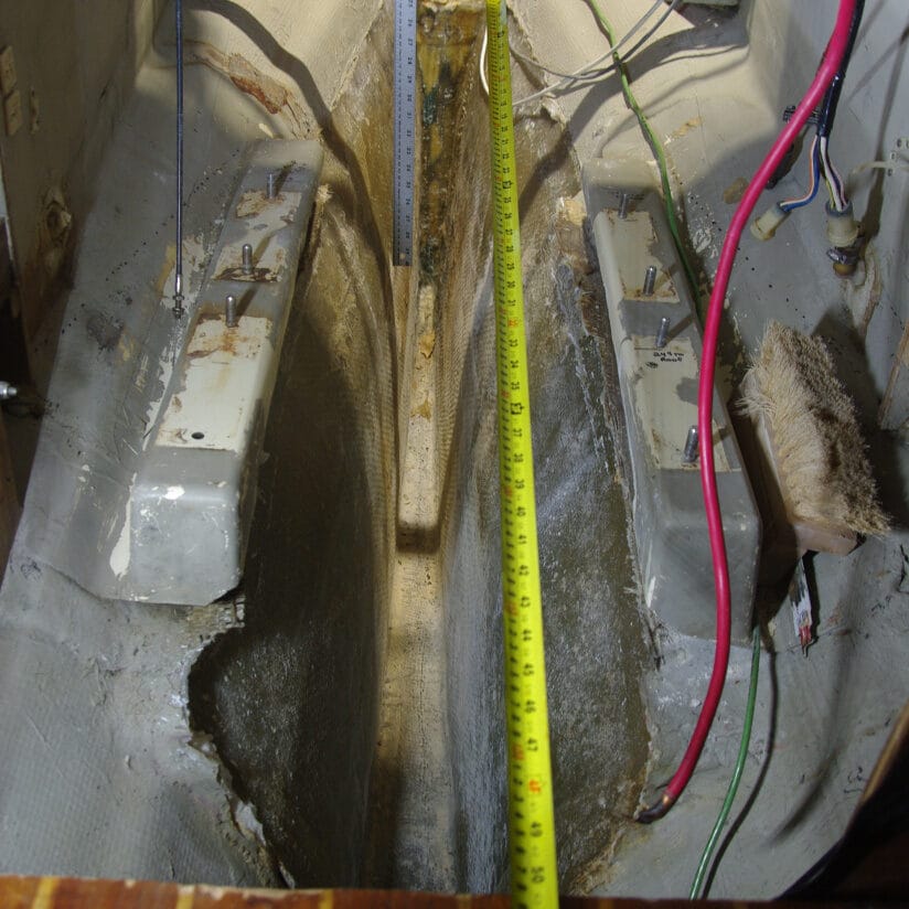 Vertical through bolts design.